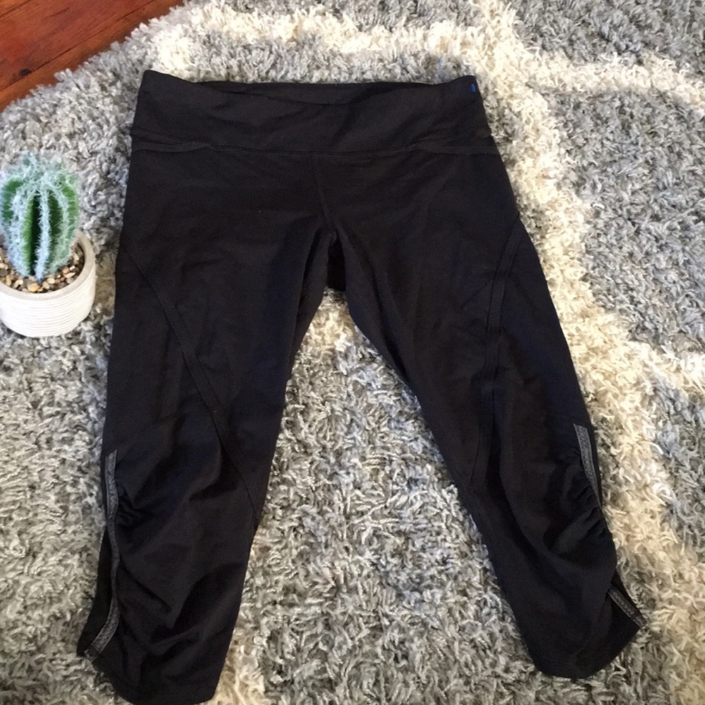 Lululemon crop leggings